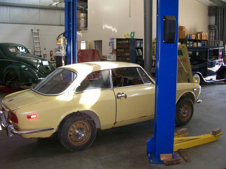 1973 Alfa Romeo 2000 GT Veloce - Image 3 of 31