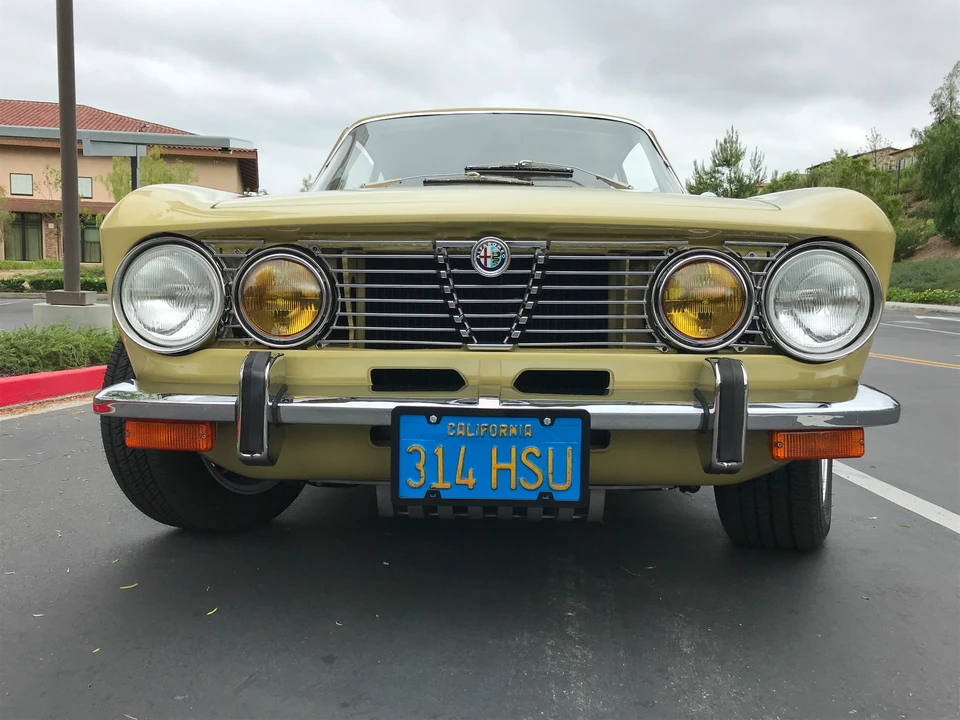 1973 Alfa Romeo 2000 GT Veloce - Image 10 of 31