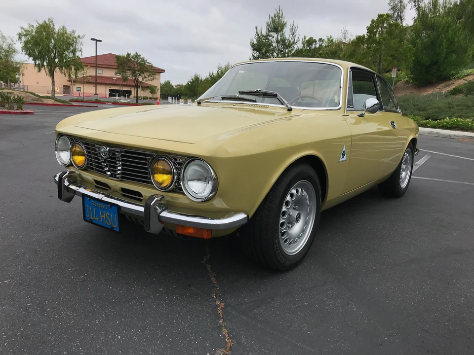 1973 Alfa Romeo 2000 GT Veloce - Image 4 of 31