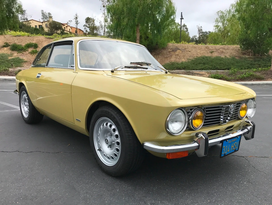 1973 Alfa Romeo 2000 GT Veloce - Image 2 of 31