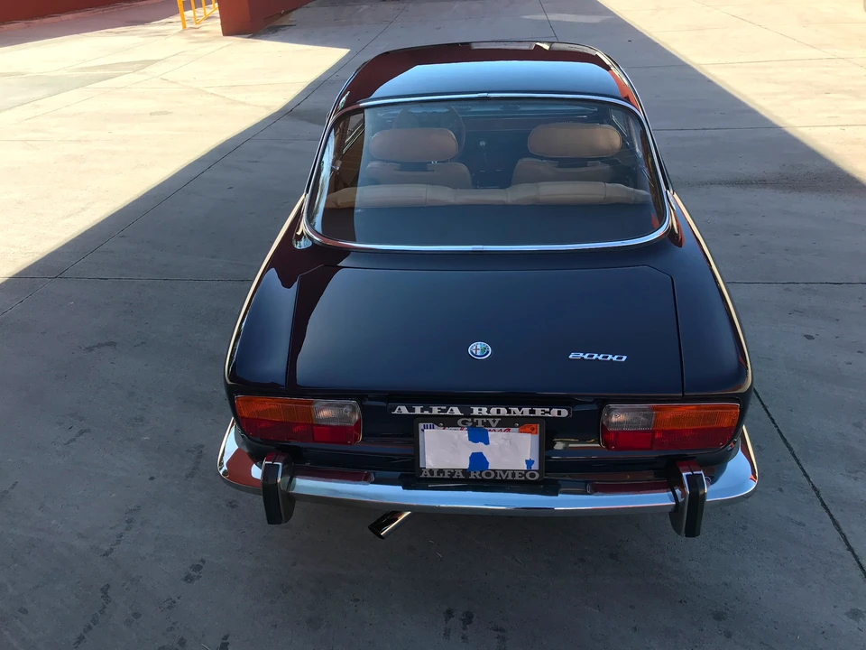 1973 Alfa Romeo 2000 GT Veloce - Image 7 of 31