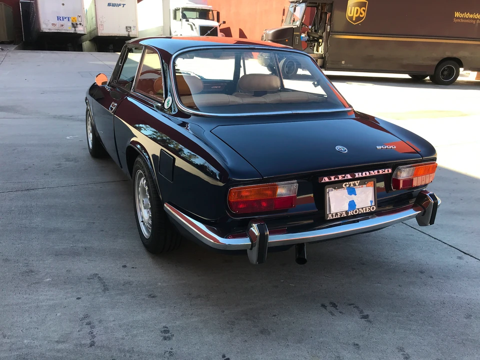 1973 Alfa Romeo 2000 GT Veloce - Image 9 of 31