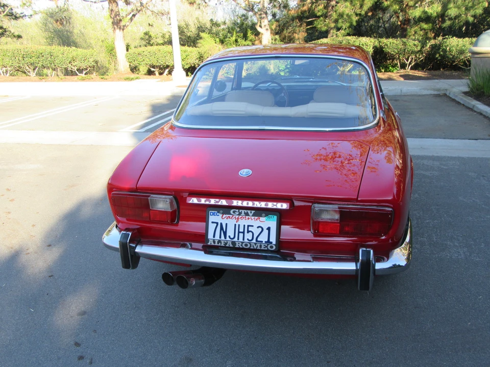 1973 Alfa Romeo 2000 GT Veloce - Image 9 of 31
