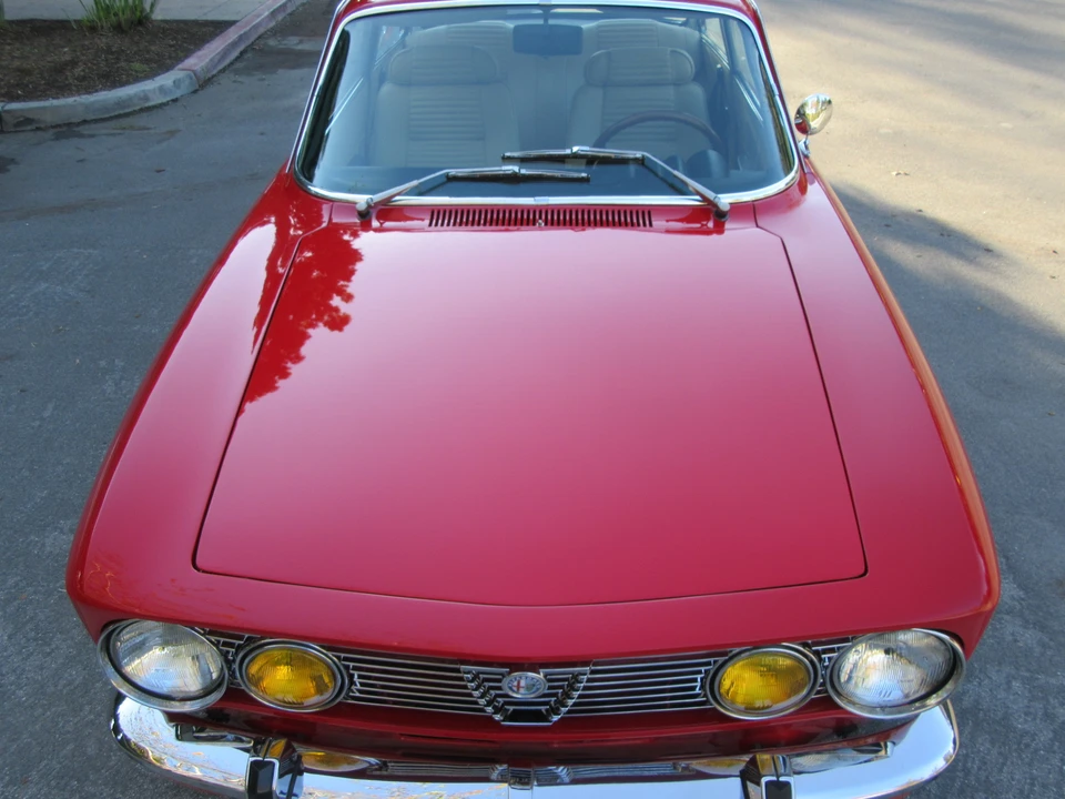 1973 Alfa Romeo 2000 GT Veloce - Image 12 of 31