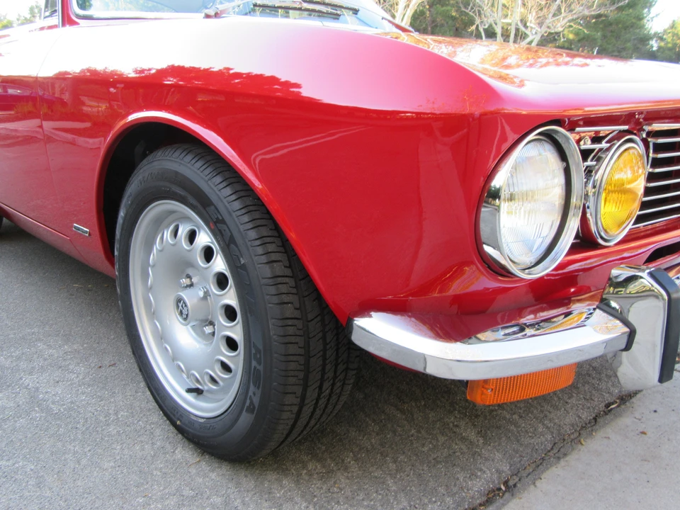 1973 Alfa Romeo 2000 GT Veloce - Image 15 of 31