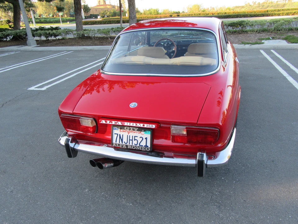 1973 Alfa Romeo 2000 GT Veloce - Image 8 of 31