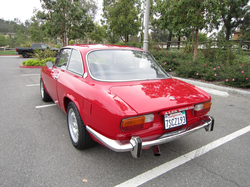 1973 Alfa Romeo 2000 GT Veloce - Image 5 of 31