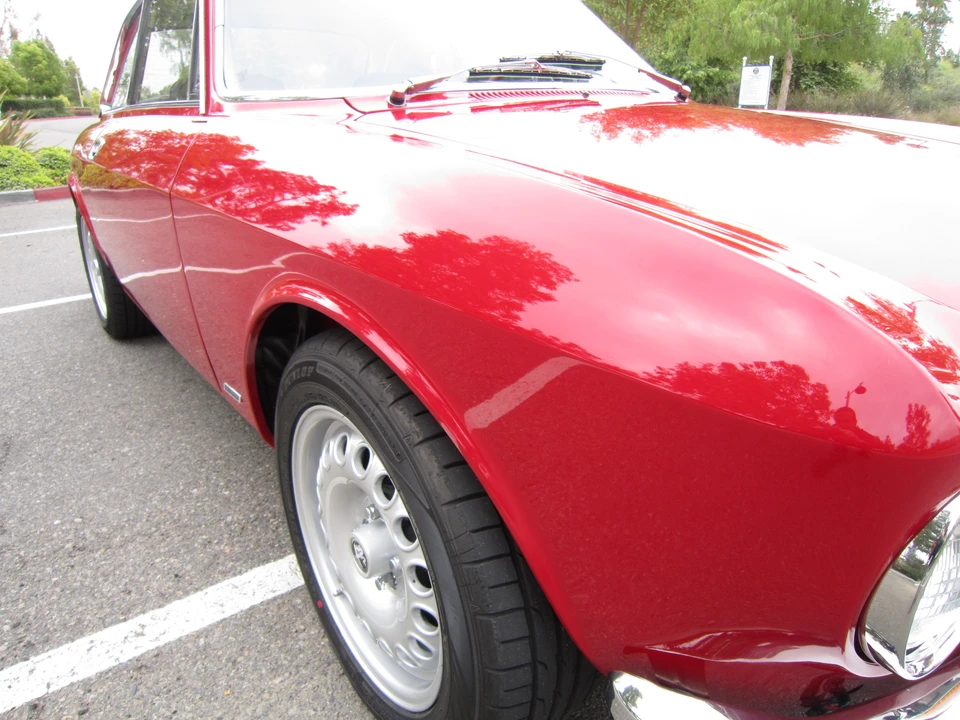 1973 Alfa Romeo 2000 GT Veloce - Image 13 of 31