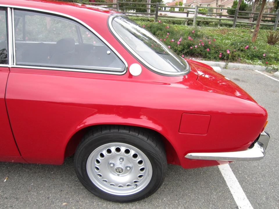 1973 Alfa Romeo 2000 GT Veloce - Image 19 of 31