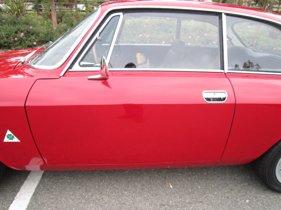 1973 Alfa Romeo 2000 GT Veloce - Image 20 of 31