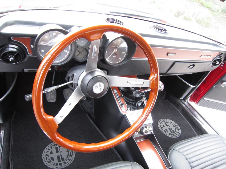 1973 Alfa Romeo 2000 GT Veloce - Image 28 of 31