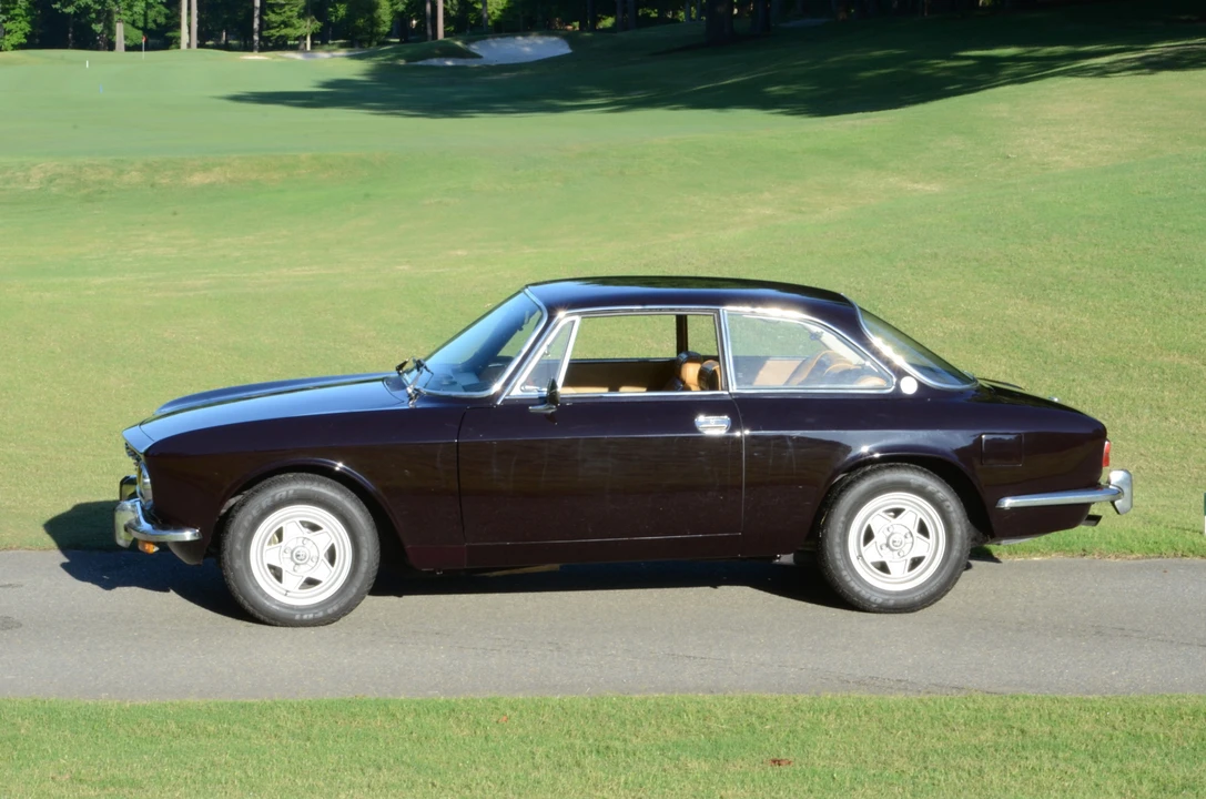 1973 Alfa Romeo 2000 GT Veloce - Image 4 of 31