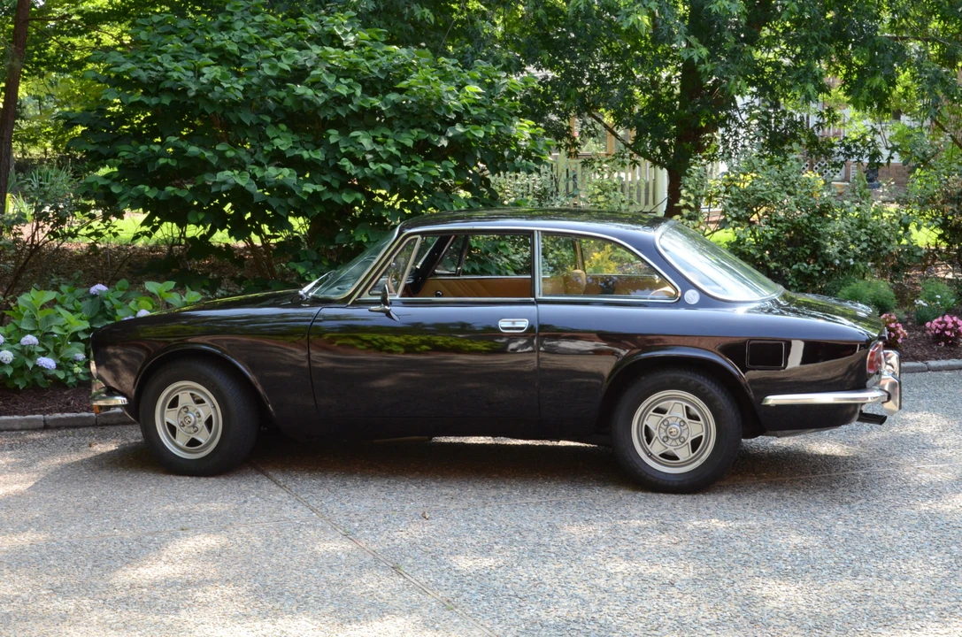 1973 Alfa Romeo 2000 GT Veloce - Image 9 of 31