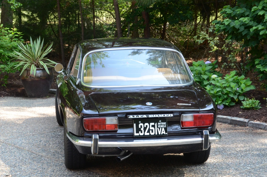 1973 Alfa Romeo 2000 GT Veloce - Image 12 of 31