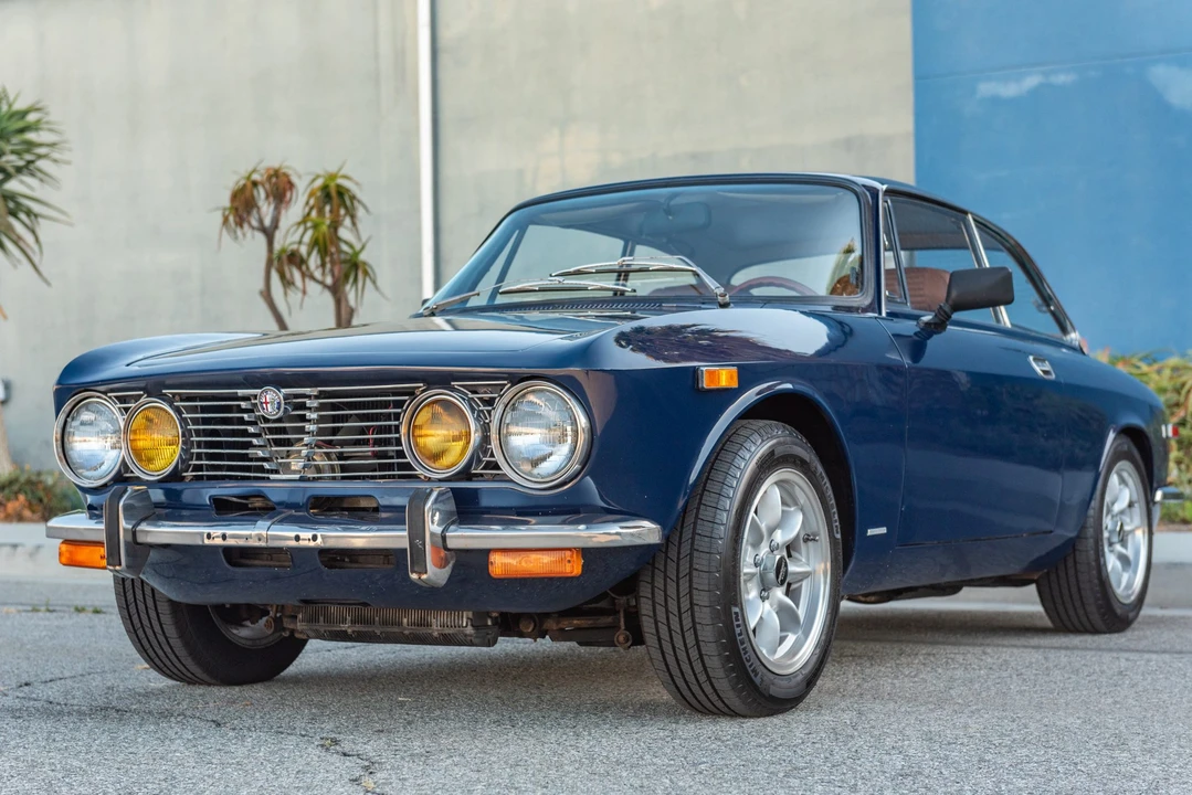 1973 Alfa Romeo 2000 GT Veloce - Image 2 of 31