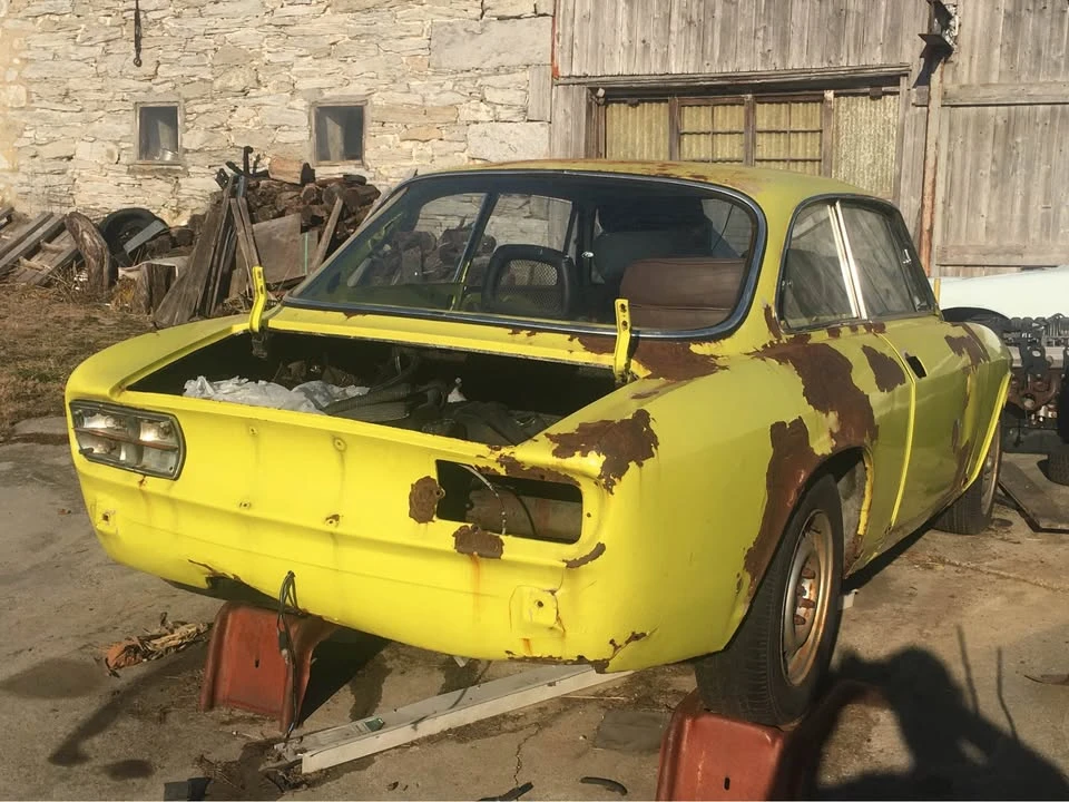 1973 Alfa Romeo 2000 GT Veloce - Image 4 of 13