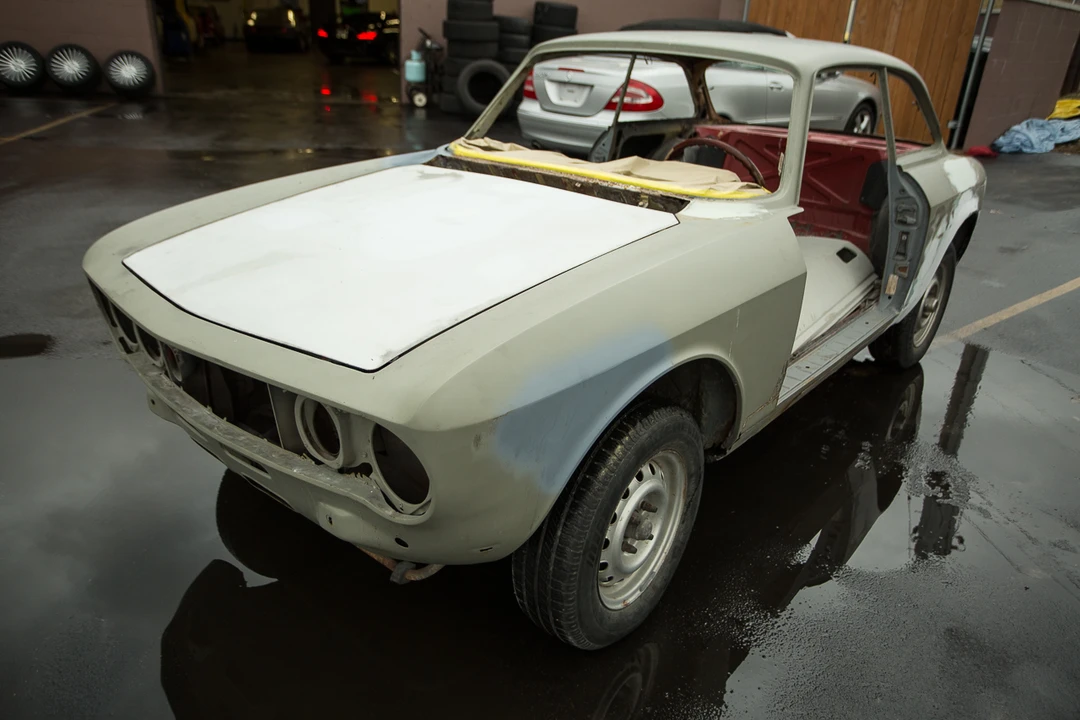 1973 Alfa Romeo 2000 GT Veloce - Image 2 of 31