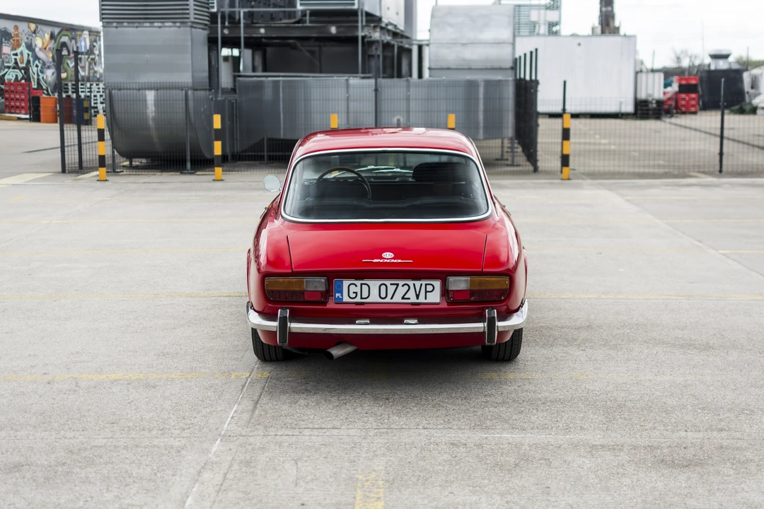 1973 Alfa Romeo 2000 GT Veloce - Image 6 of 31