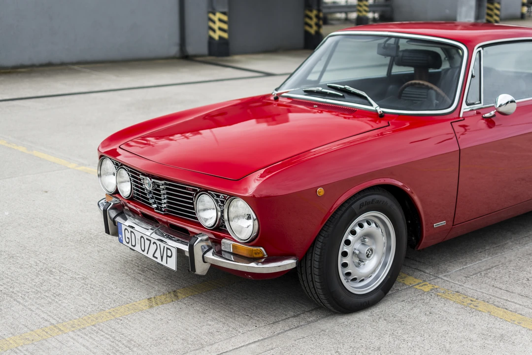 1973 Alfa Romeo 2000 GT Veloce - Image 10 of 31