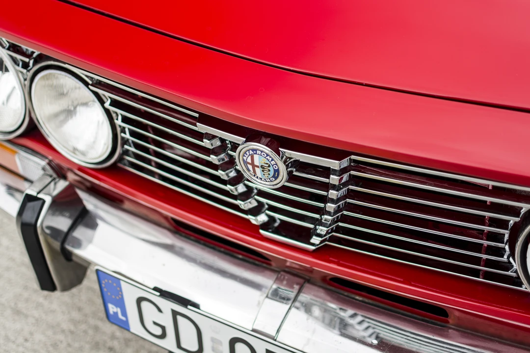 1973 Alfa Romeo 2000 GT Veloce - Image 13 of 31