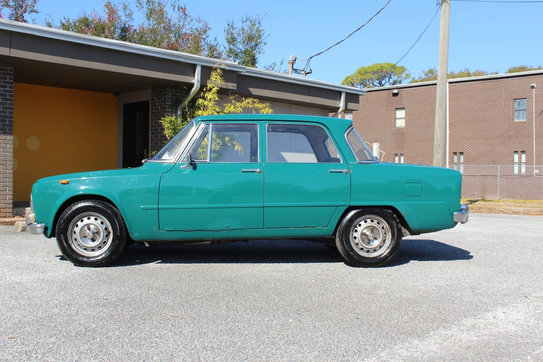 1973 Alfa Romeo 105/115 Series - Image 2 of 31