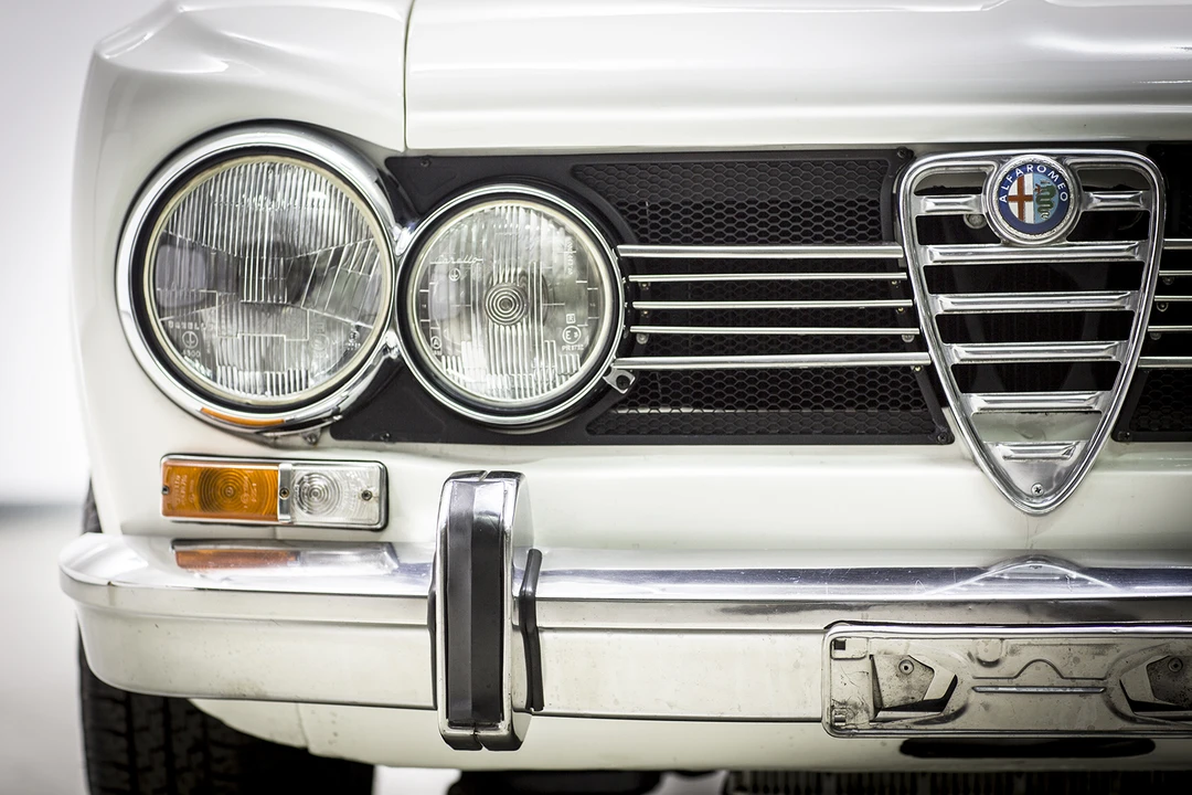 1973 Alfa Romeo GT 1300 Junior - Image 8 of 31