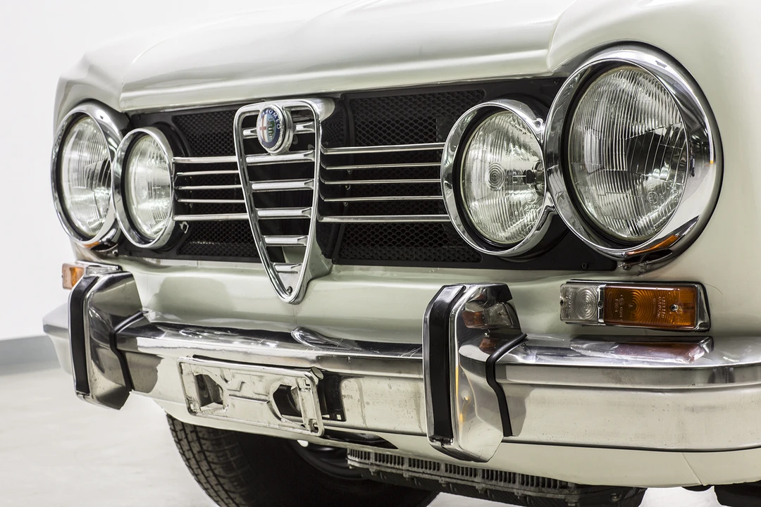 1973 Alfa Romeo GT 1300 Junior - Image 11 of 31