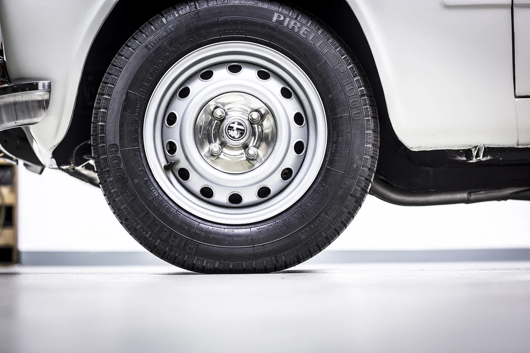 1973 Alfa Romeo GT 1300 Junior - Image 14 of 31