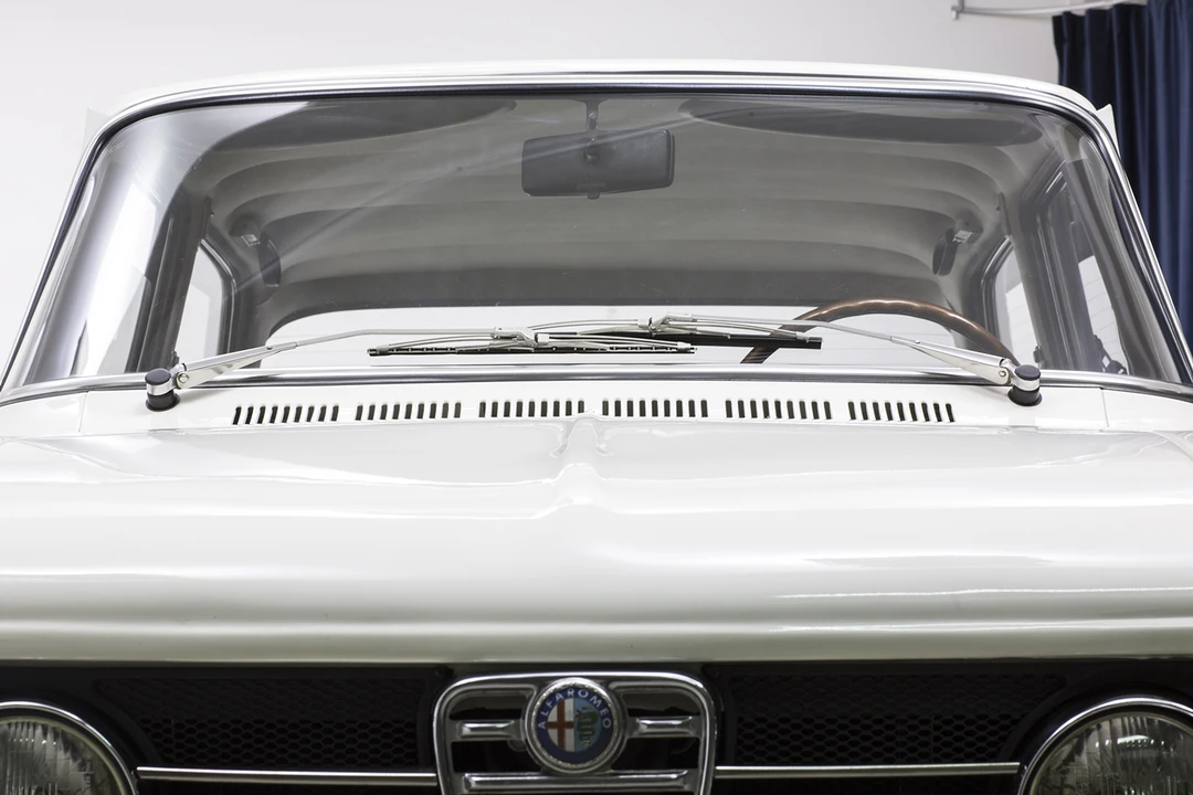 1973 Alfa Romeo GT 1300 Junior - Image 17 of 31