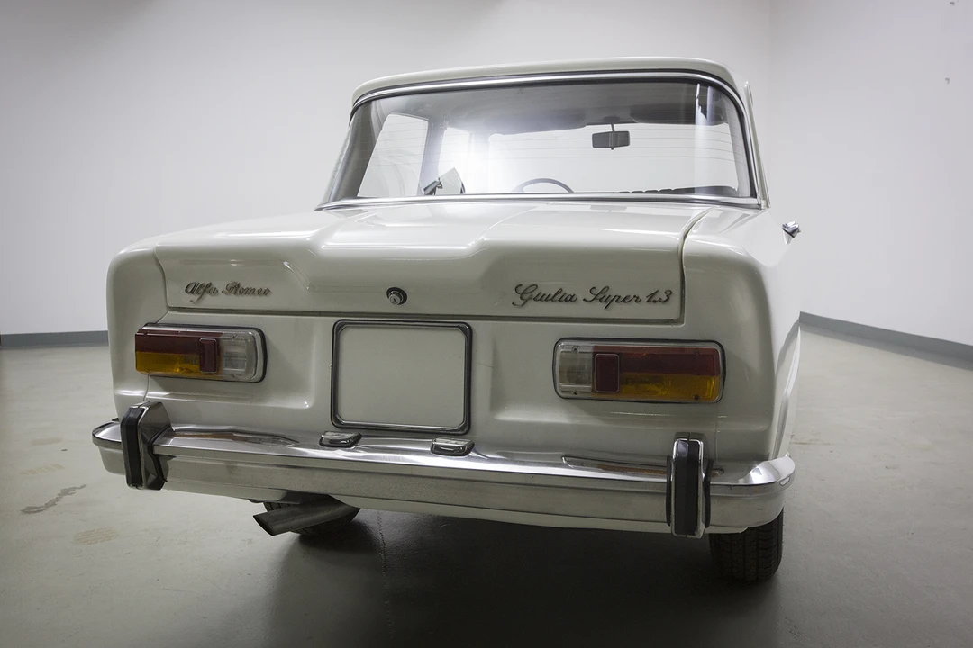 1973 Alfa Romeo GT 1300 Junior - Image 27 of 31