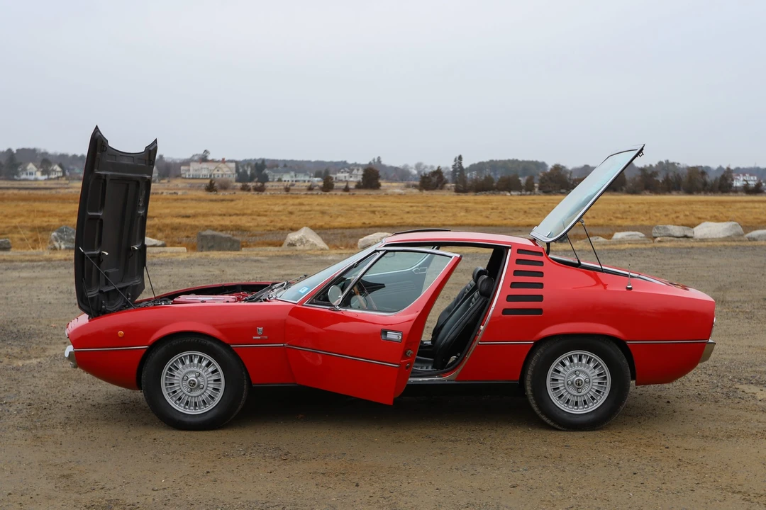 1973 Alfa Romeo Montreal - Image 10 of 31