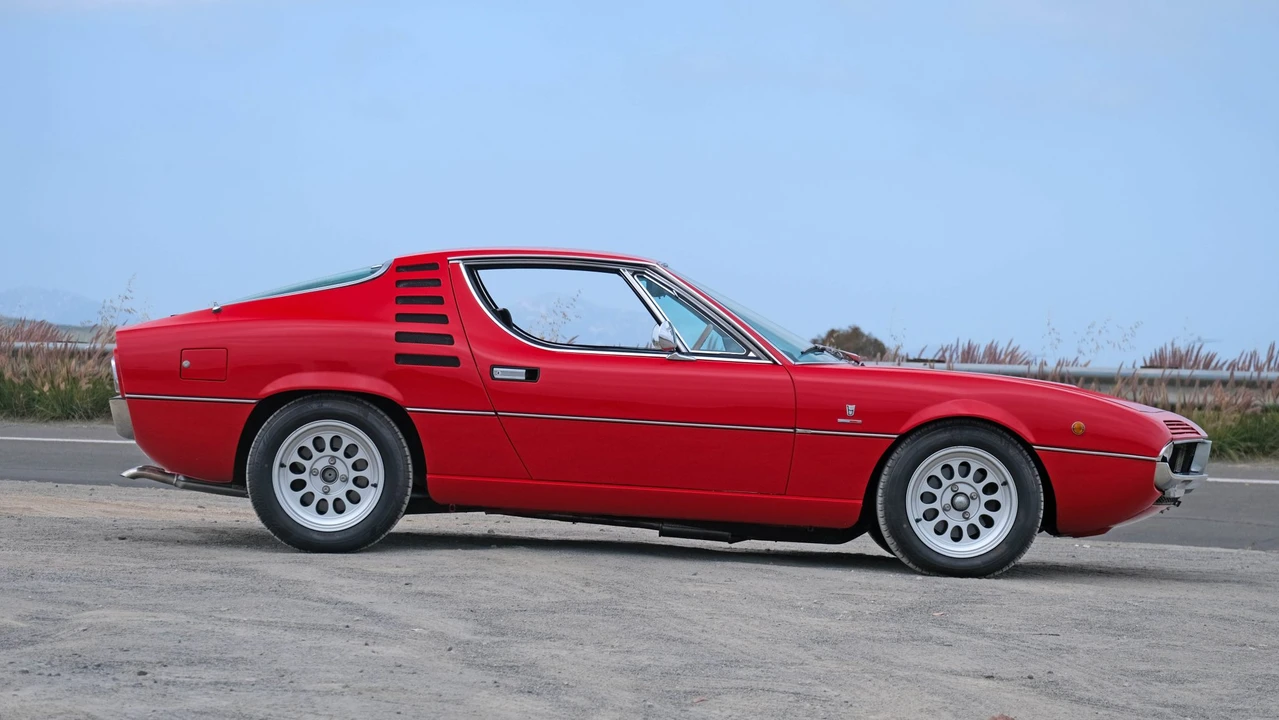 1973 Alfa Romeo Montreal - Image 26 of 31