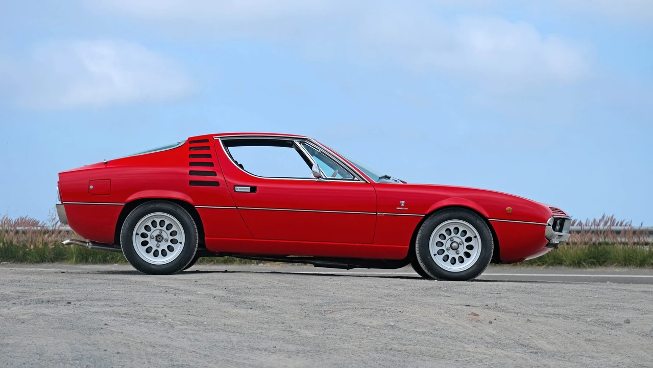 1973 Alfa Romeo Montreal - Image 27 of 31