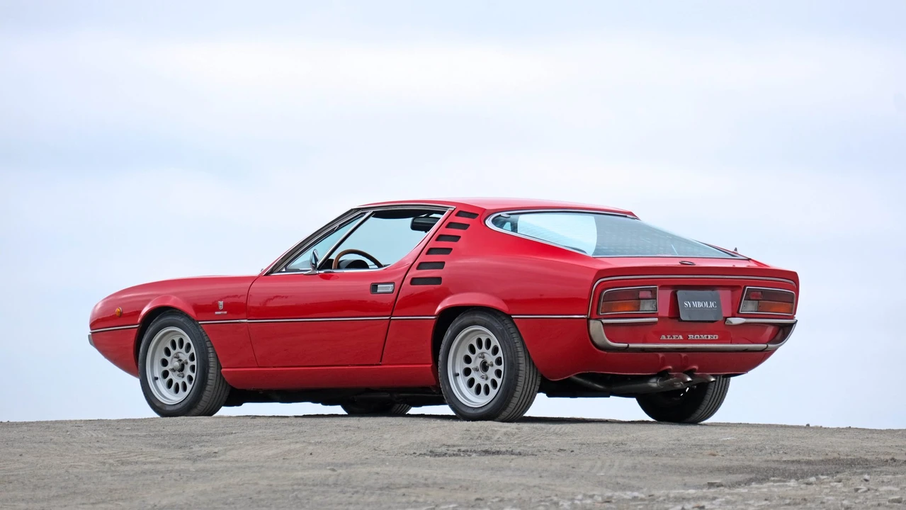 1973 Alfa Romeo Montreal - Image 17 of 31