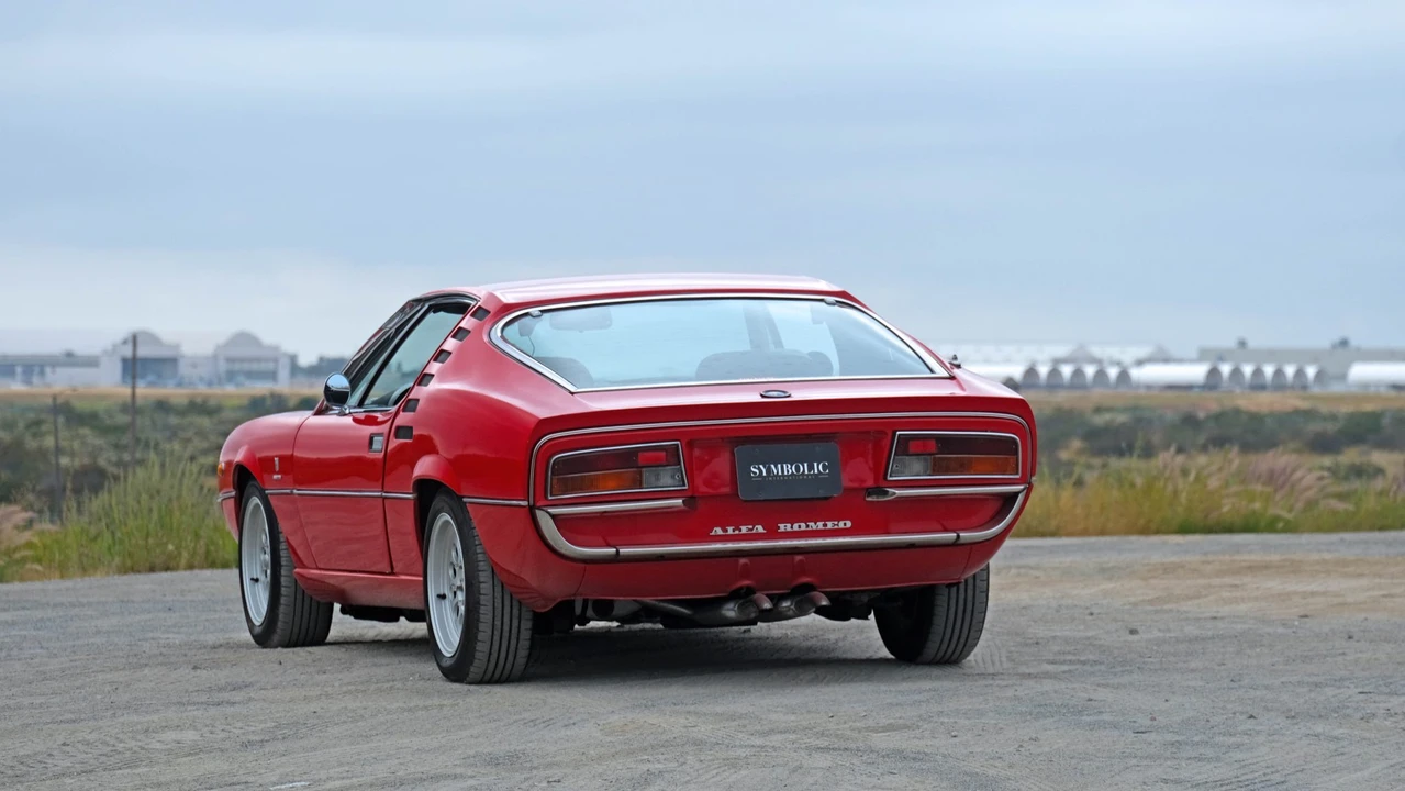 1973 Alfa Romeo Montreal - Image 19 of 31