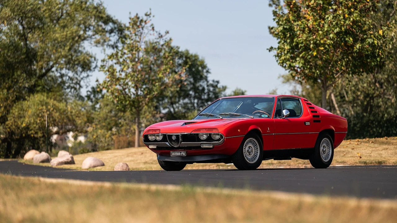 1973 Alfa Romeo Montreal - Image 16 of 31