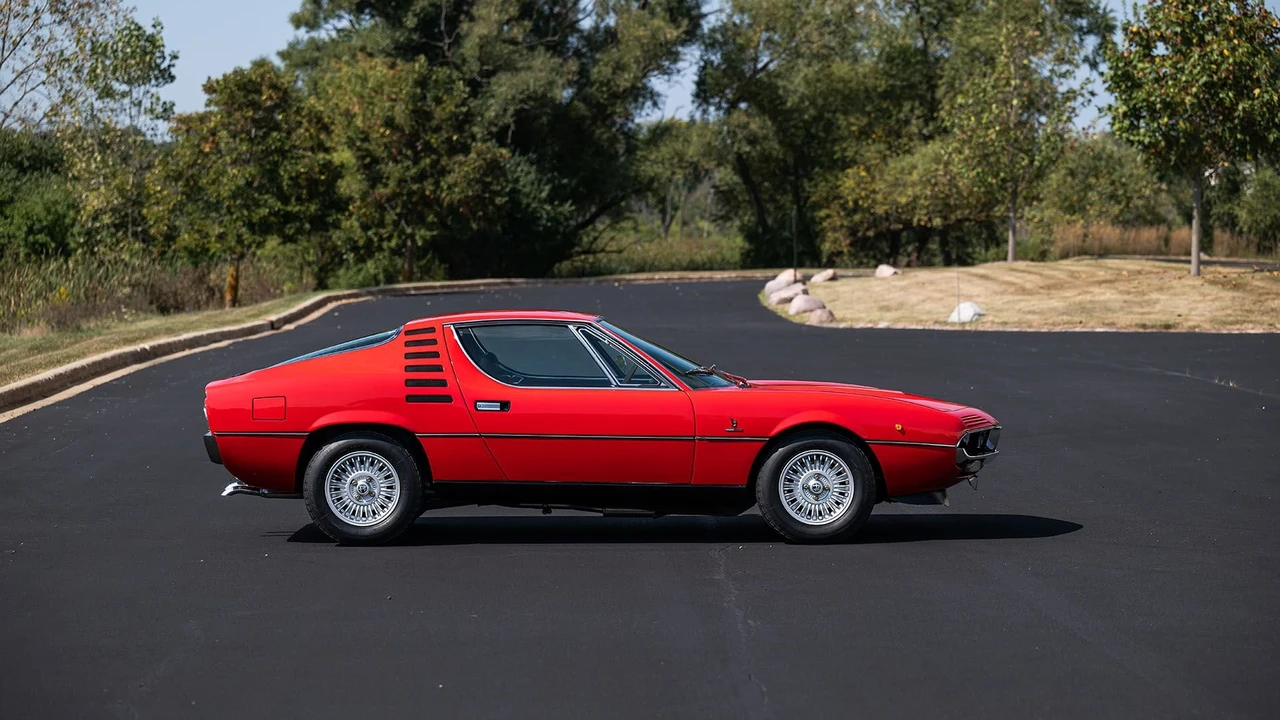 1973 Alfa Romeo Montreal - Image 28 of 31