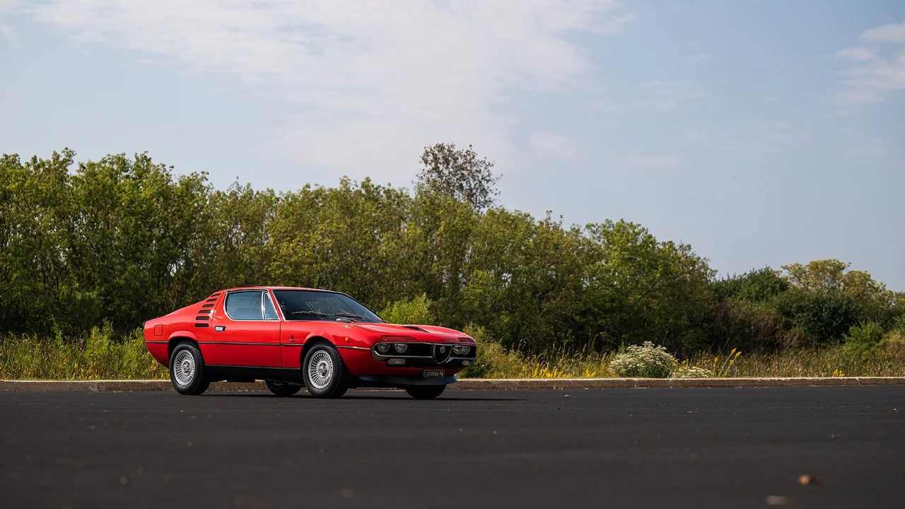 1973 Alfa Romeo Montreal - Image 13 of 31