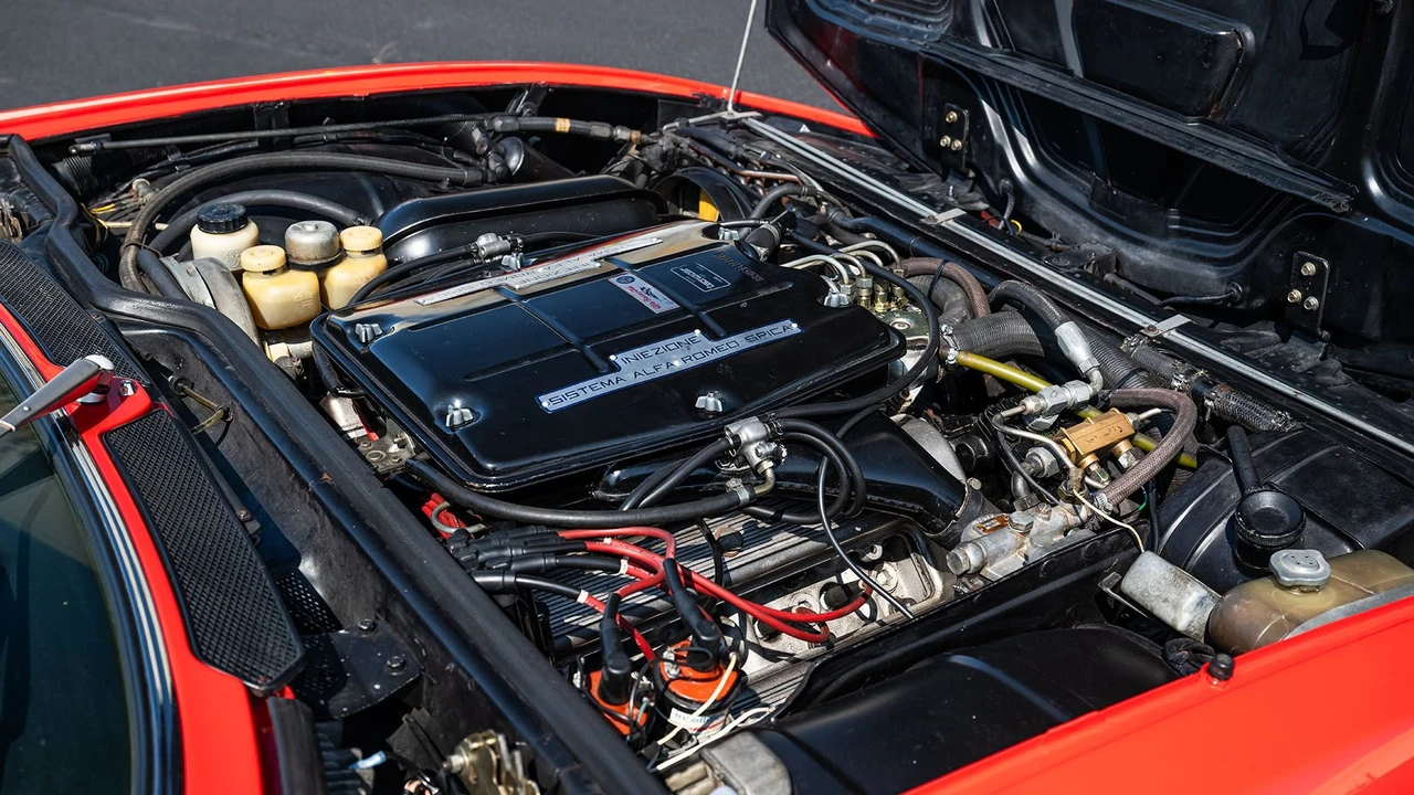 1973 Alfa Romeo Montreal - Image 10 of 31