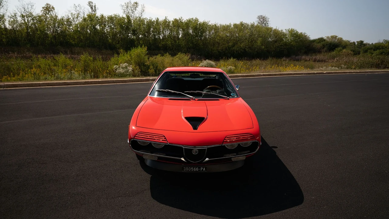 1973 Alfa Romeo Montreal - Image 11 of 31