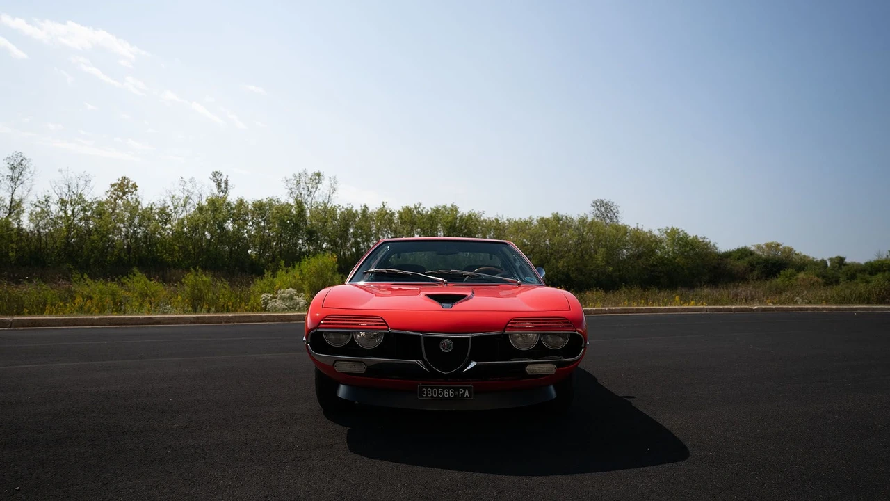 1973 Alfa Romeo Montreal - Image 9 of 31