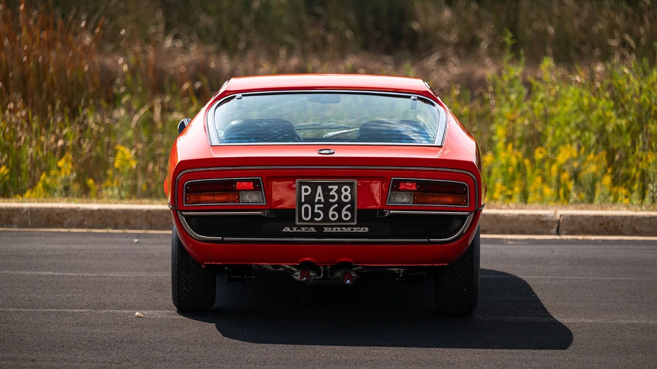1973 Alfa Romeo Montreal - Image 6 of 31