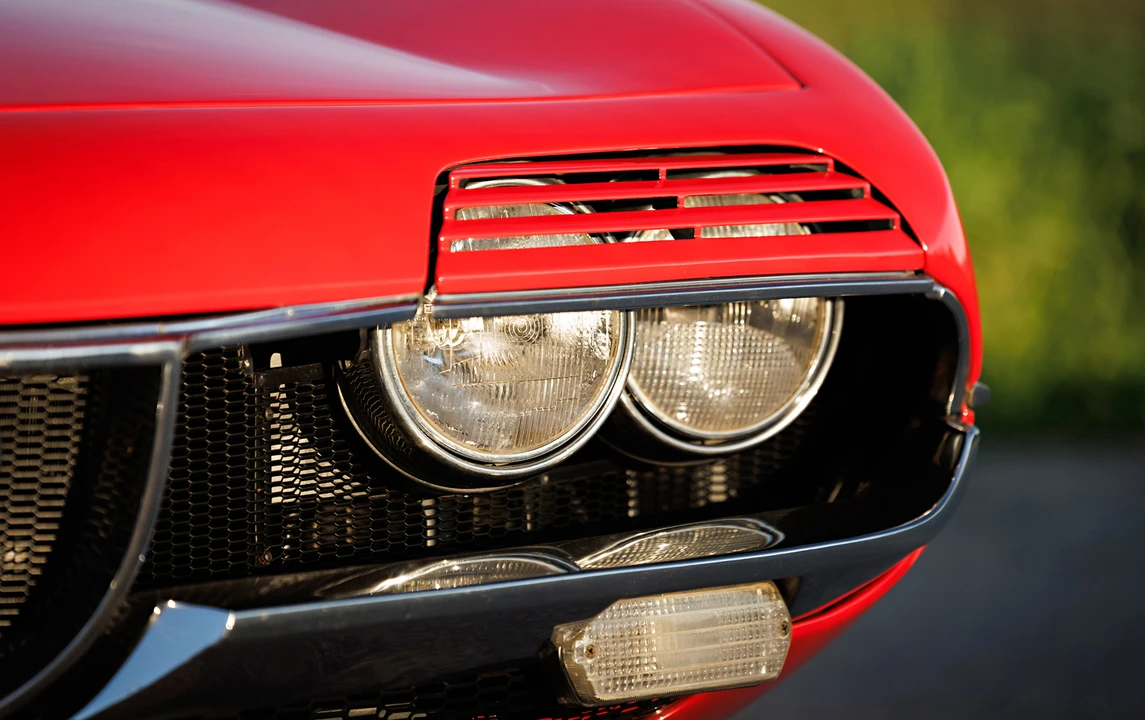 1973 Alfa Romeo Montreal - Image 10 of 19
