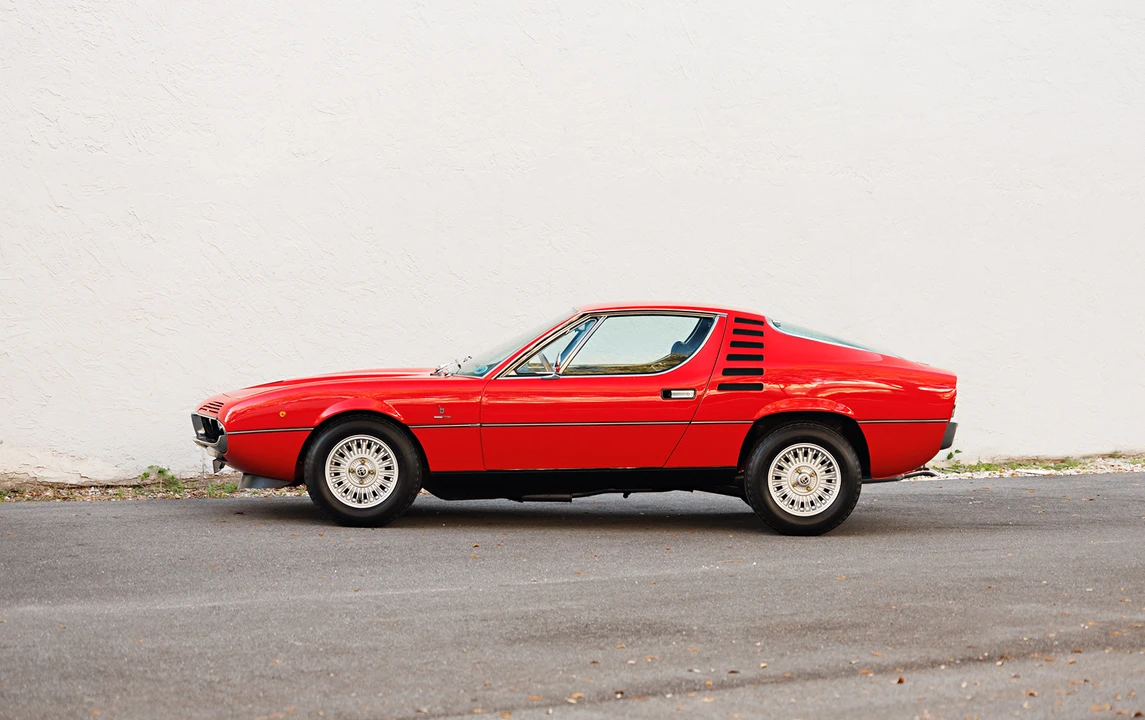 1973 Alfa Romeo Montreal - Image 18 of 19