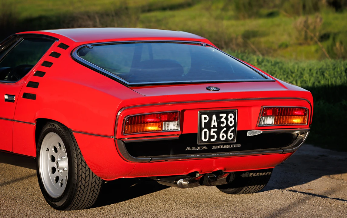 1973 Alfa Romeo Montreal - Image 13 of 19