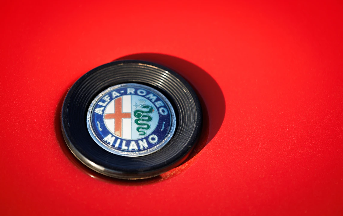 1973 Alfa Romeo Montreal - Image 14 of 19