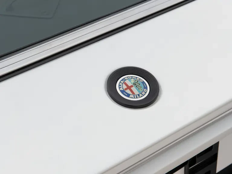 1973 Alfa Romeo Montreal - Image 19 of 23