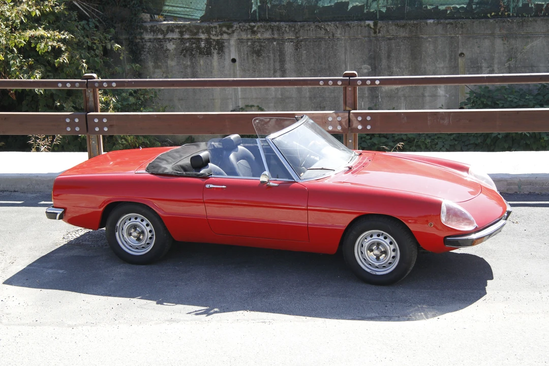 1973 Alfa Romeo Series 2 - Image 4 of 12