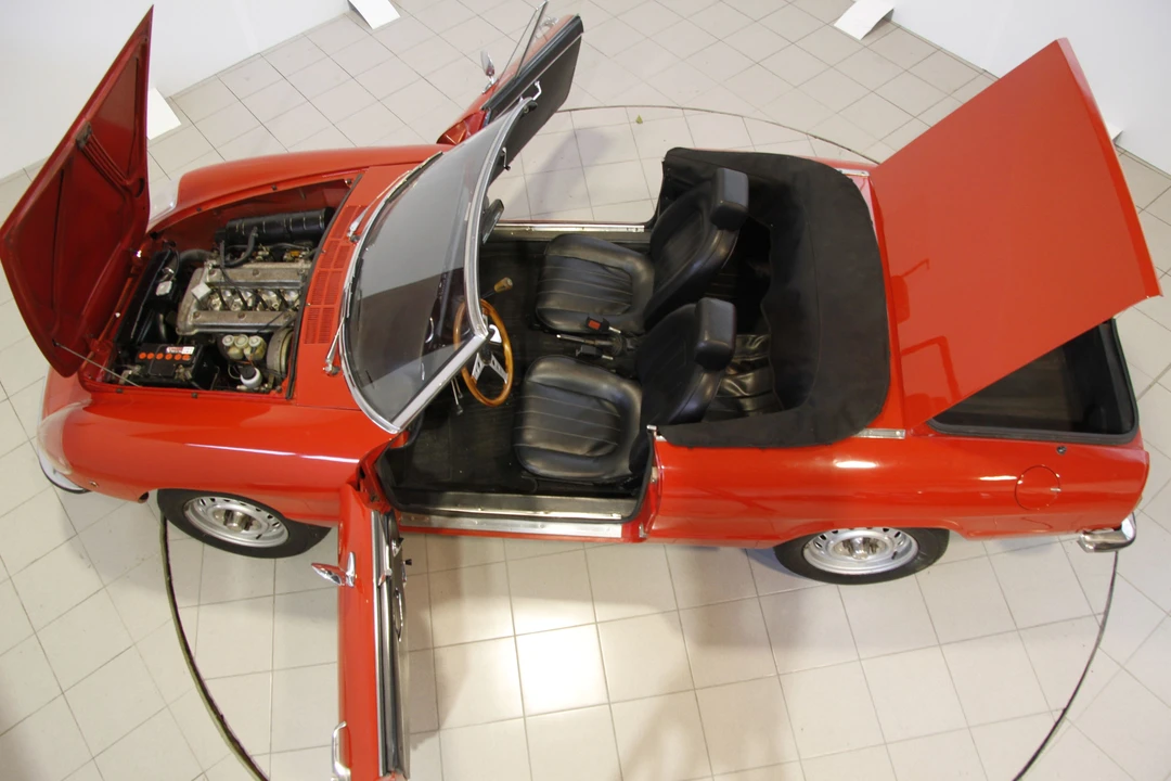1973 Alfa Romeo Series 2 - Image 10 of 12