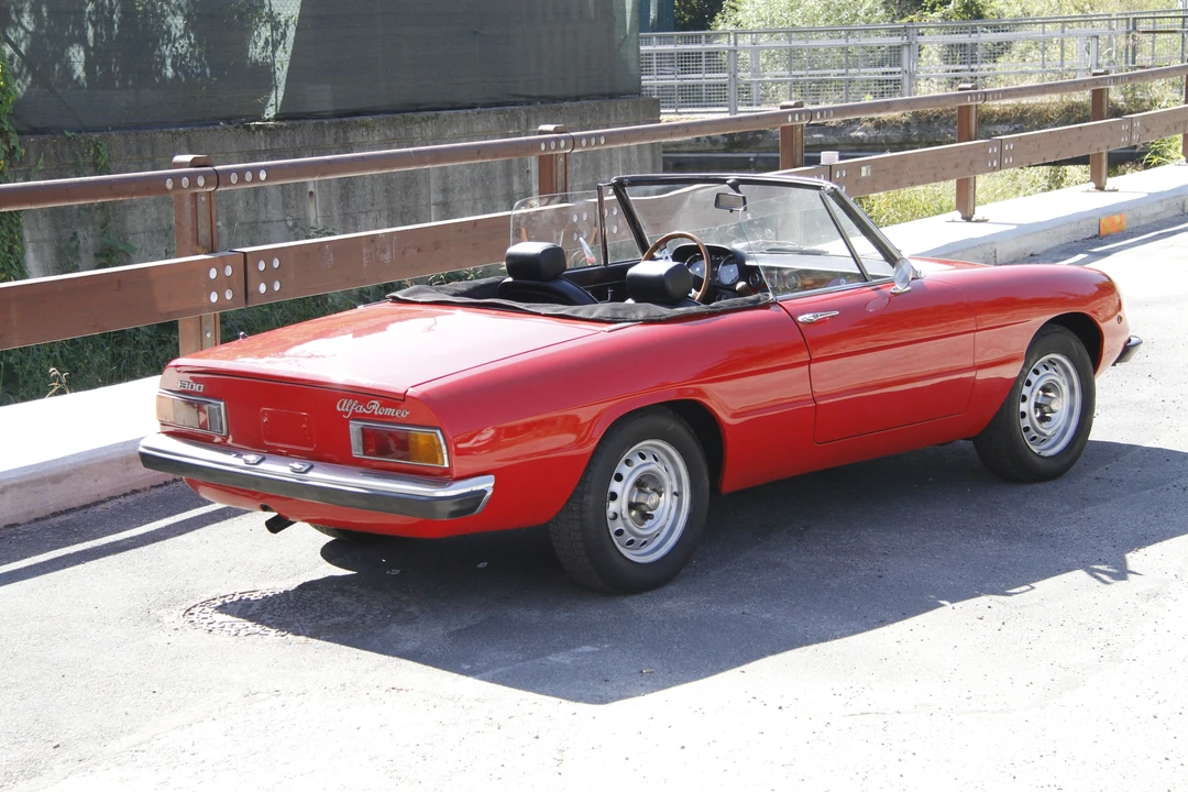 1973 Alfa Romeo Series 2 - Image 5 of 12